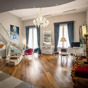 ** Bed & Breakfast Dimora Bellini - Residenza D'epoca Italy